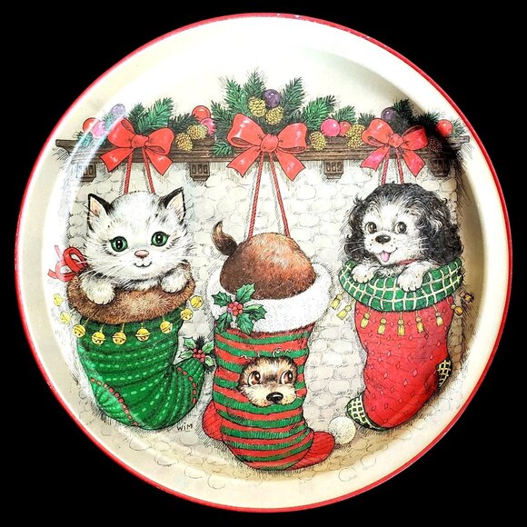Potpourri Press Other - Vintage Christmas Tray Potpourri Press 1991 Cute Kitten and Puppies In Stockings